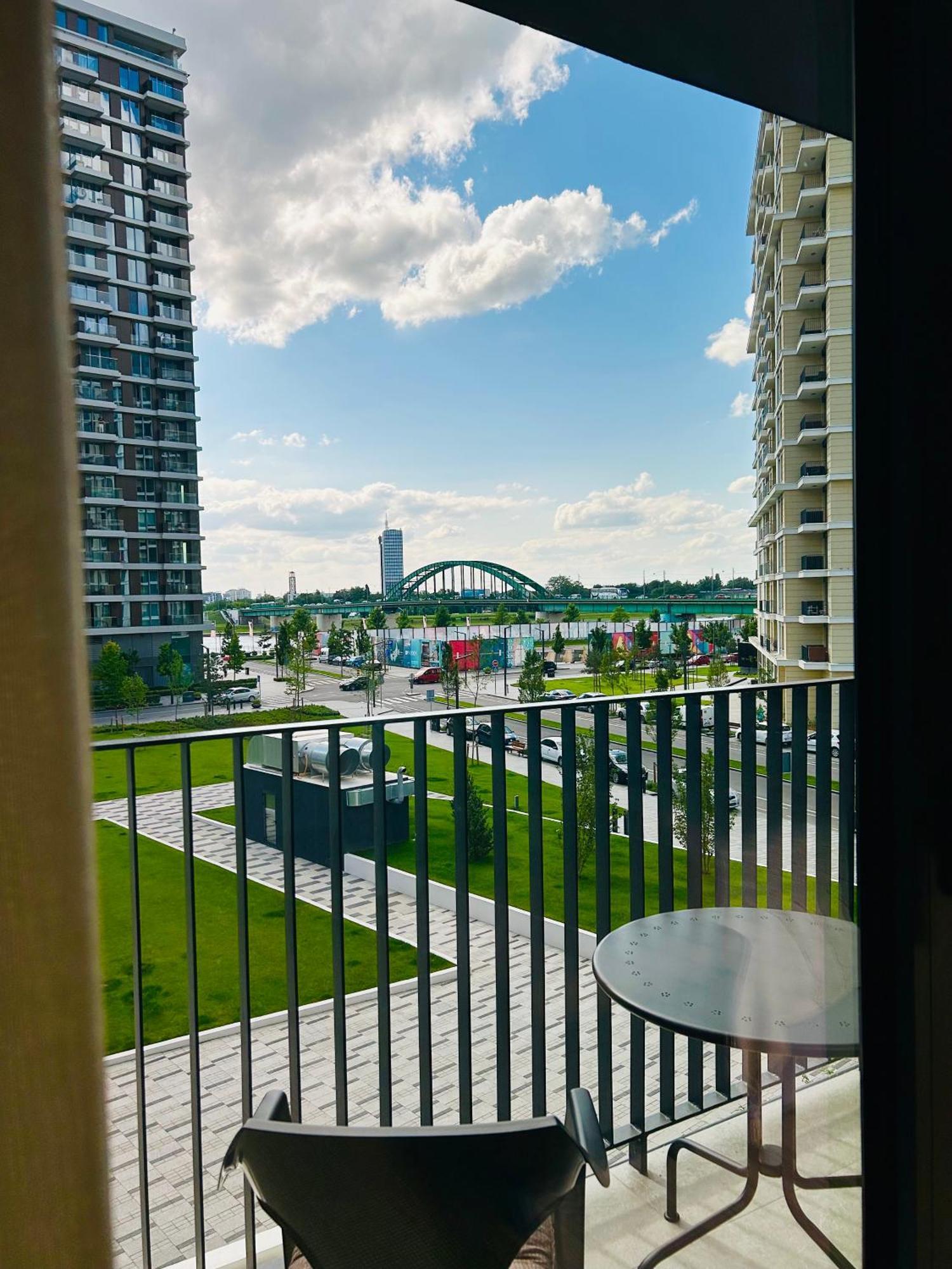 Luxury Waterfront View - BW Apartment River View Belgrade Luaran gambar